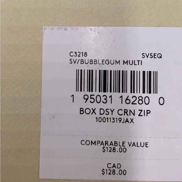 COACH Boxed Corner Zip Wristlet With Daisy Print - Picture 15 of 15